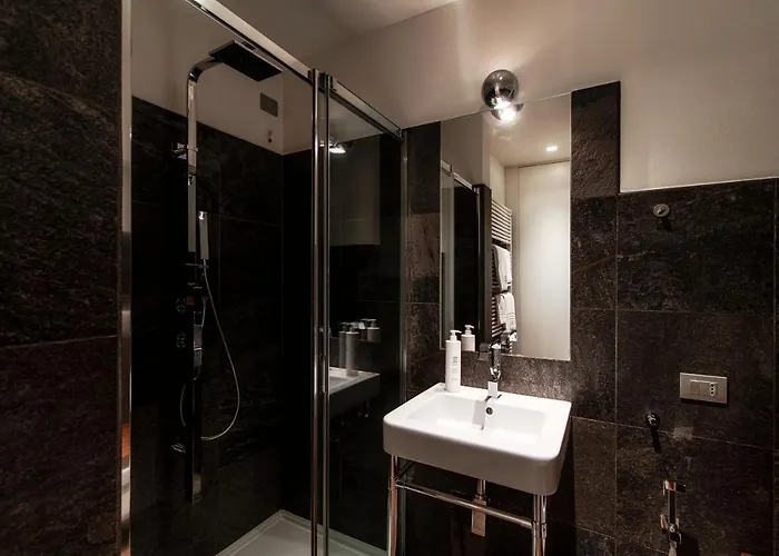 First - By Myhomeincomo Apartmán Como